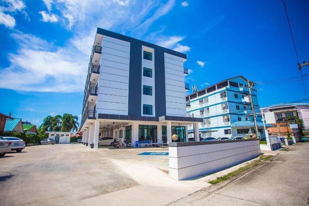 The Bed Hotel Phitsanulok Exterior photo