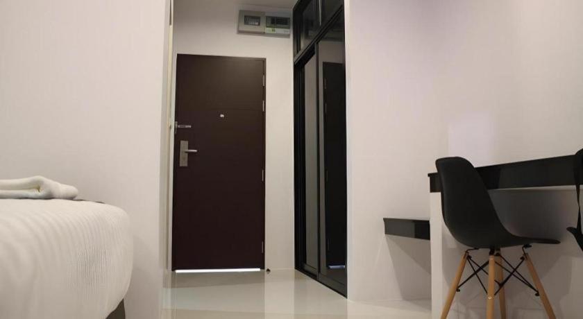 The Bed Hotel Phitsanulok Exterior photo