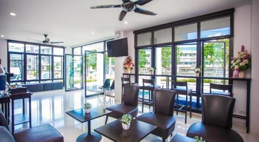 The Bed Hotel Phitsanulok Exterior photo