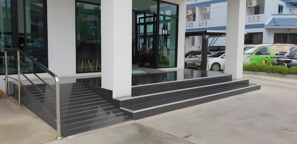 The Bed Hotel Phitsanulok Exterior photo